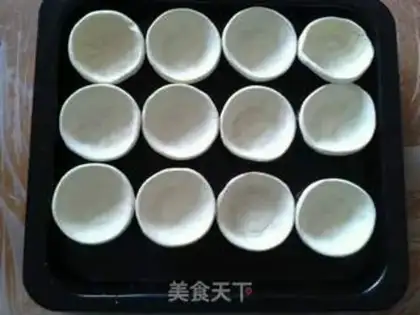 Make Red bean strawberries and eggs step 3