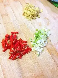Make Red-fried fish step 2