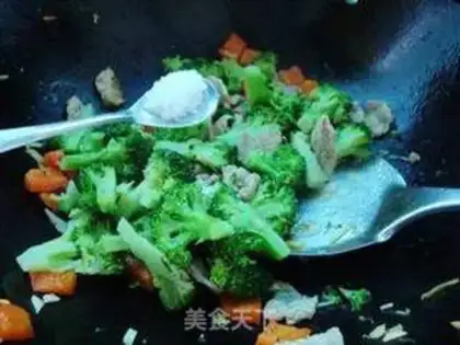 Make Meatloaf with broccoli step 7
