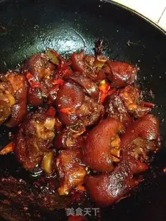 Make Red burning pig hoof step 10