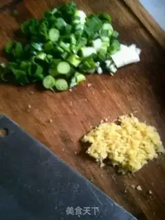 Make Potato sauce noodles step 3