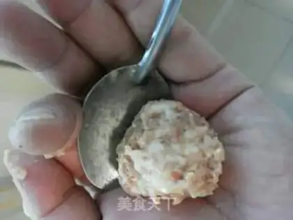 Make Pumpkin meatball fan step 4