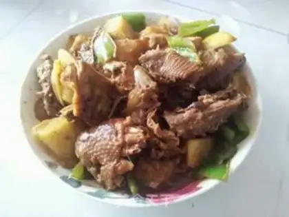 Make Curry potato chicken step 8