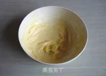 Make Gold coconut ball step 1