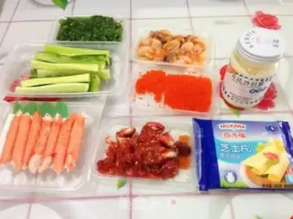 Make Cheese sushi step 0