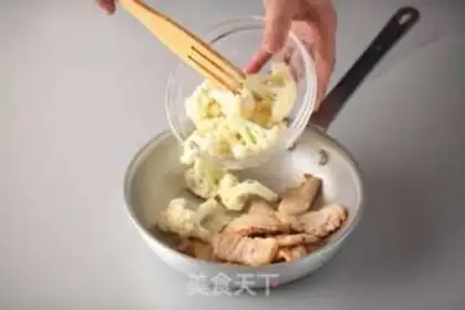 Make Dry casserole step 1