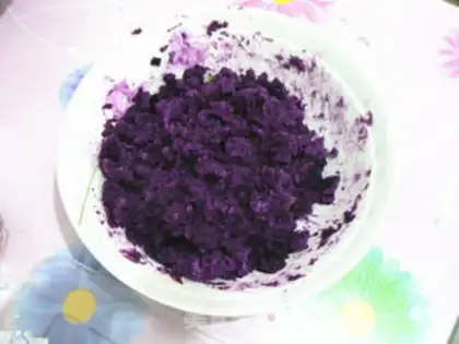 Make The potato roses are all over the place step 0