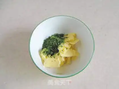 Make Garlic butter sandwich step 1
