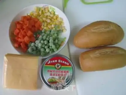 Make The tuna bakery step 0