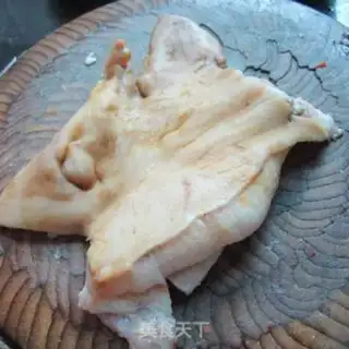 Make Smoked curry pig face step 3