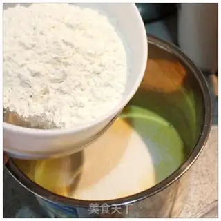 Make The doll cake step 3