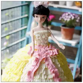 Make The doll cake step 9