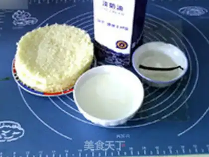 Make Vanilla mousse cake step 0