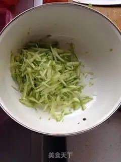 Make Pumpkin eggcake step 2