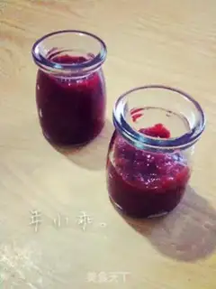 Make Homemade strawberry sauce step 6
