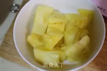 Make Pineapple jam step 2