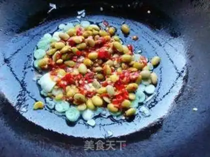Make Soybeans fried tofu step 4