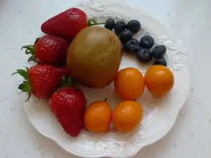 Make Vegetable and fruit series sandwiches step 0