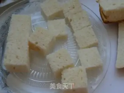 Make Vegetable and fruit series sandwiches step 2