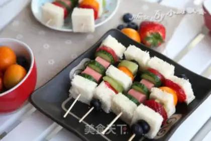 Make Vegetable and fruit series sandwiches step 8