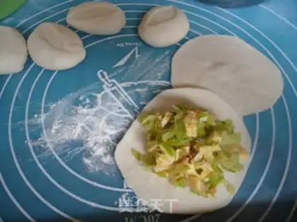 Make Sailor bun step 9