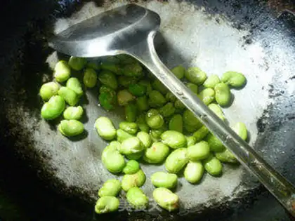 Make Snow pickles, beans and soup step 3