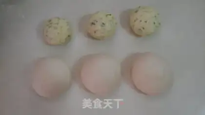 Make Onion cookies step 2