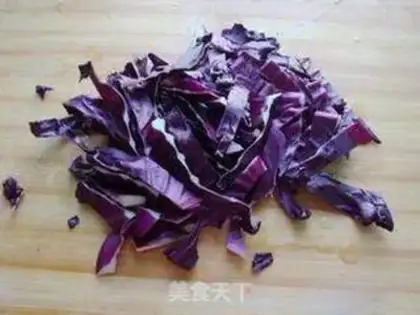 Make Pyro-blue salad step 3