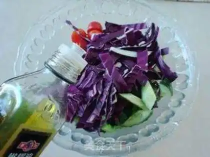 Make Pyro-blue salad step 4
