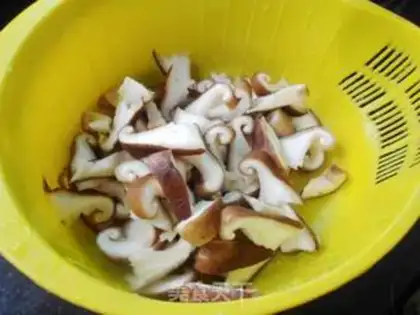 Make Fresh mushrooms step 4