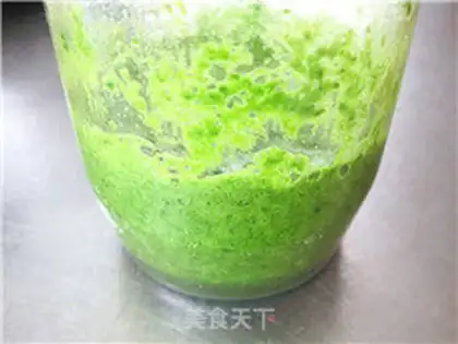 Make Eight inches of spinach cake step 1