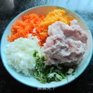Make Three fresh dumplings step 0