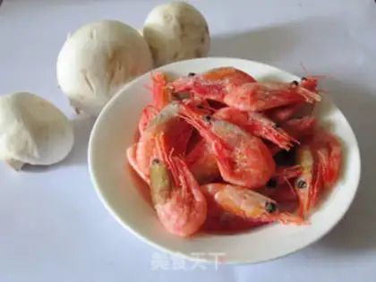 Make Dry mushrooms, Arctic shrimp step 0
