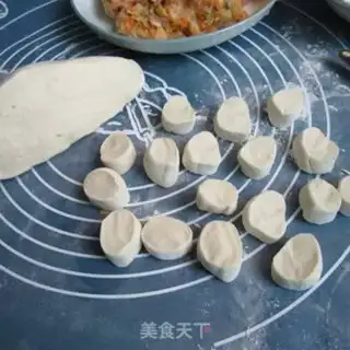 Make Three fresh dumplings step 3