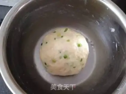 Make Onion soda cookies step 2