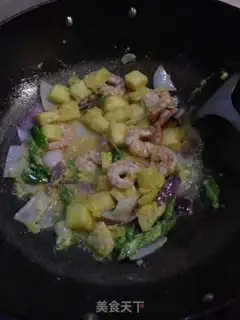 Make Pineapple cheese and shrimp step 7
