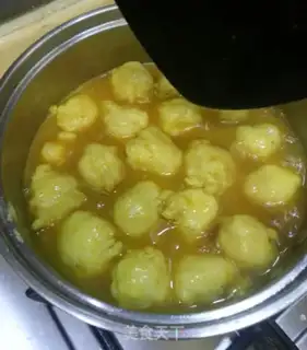 Make Curry fishballs step 4