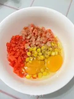 Make Onion ring field eggcake step 1