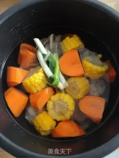 Make Carrot cornbone soup step 3