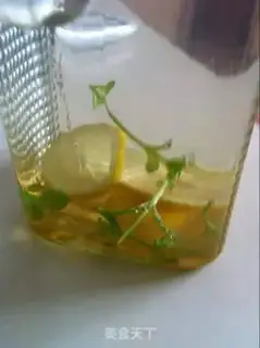 Make Mint honey lemonade step 2