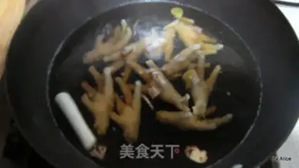 Make Frozen chicken claws step 4