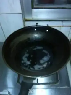Make Homemade garlic juice step 2