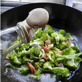 Make The broccoli willow step 6