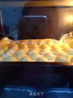 Make Egg yolk cookies step 4