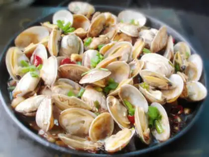 Make The sauce clams step 5