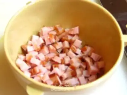 Make Pineapple ham and rice step 0