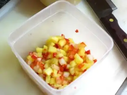 Make Pineapple ham and rice step 1