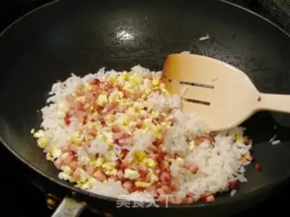 Make Pineapple ham and rice step 6