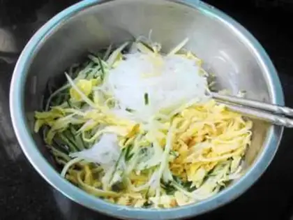 Make A cucumber egg mix fan step 6