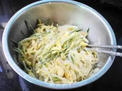 Make A cucumber egg mix fan step 7